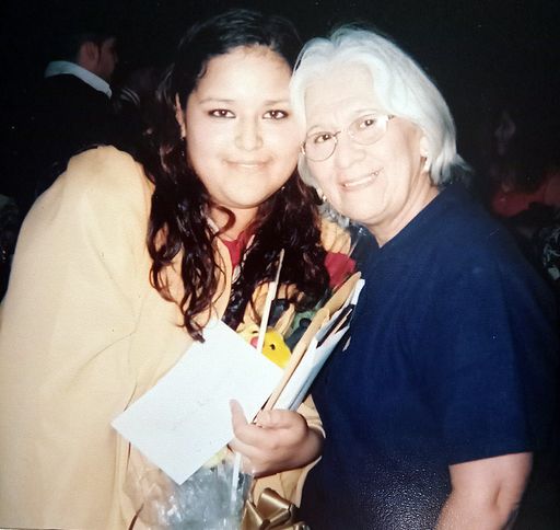 Yolanda C. Gonzalez photo gallery thumbnail 181 of 357