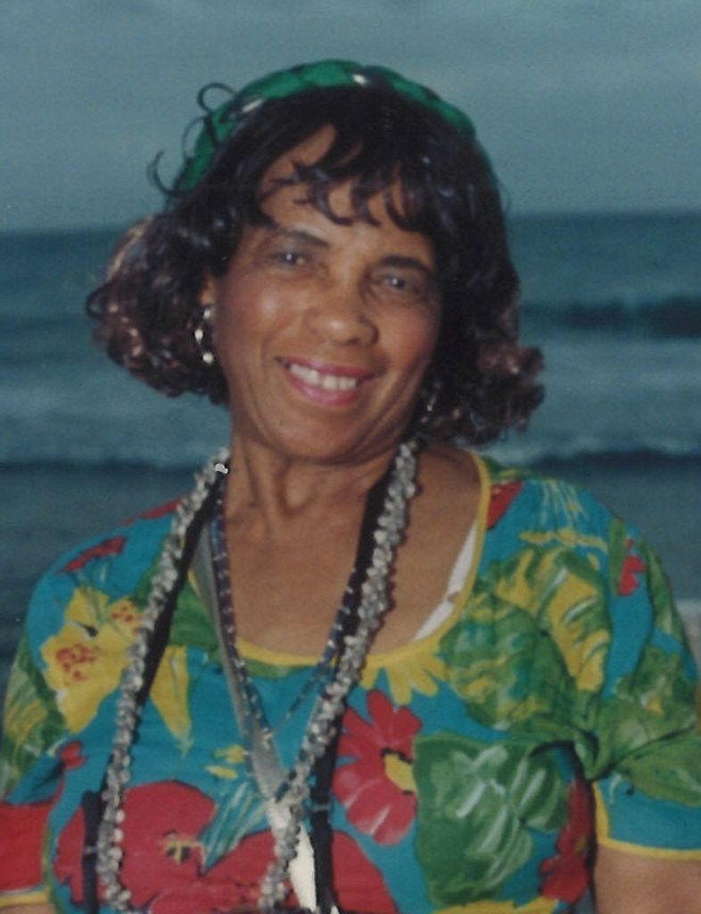 Elizabeth  Miller 