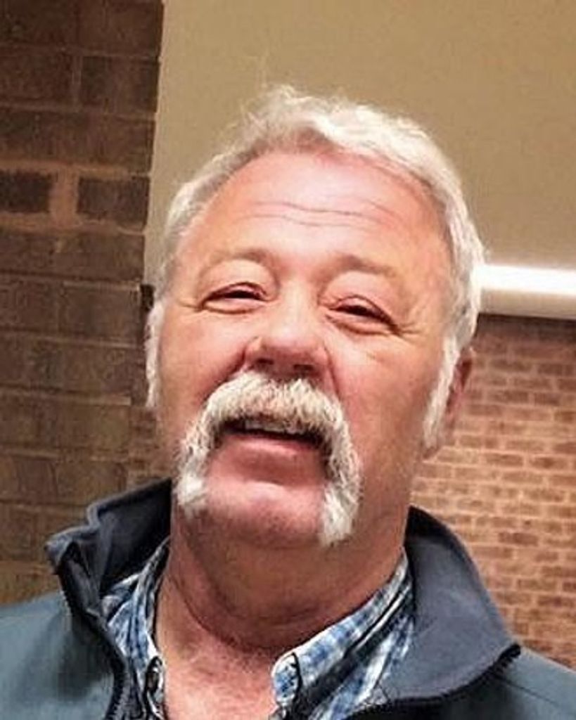 Logan R Ringel Profile Photo