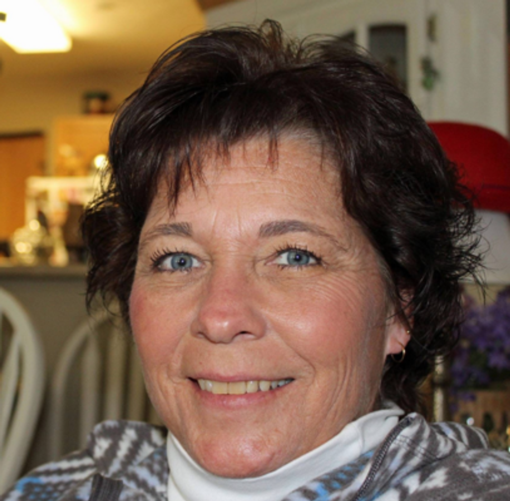 Kelly Ann Hampton Profile Photo