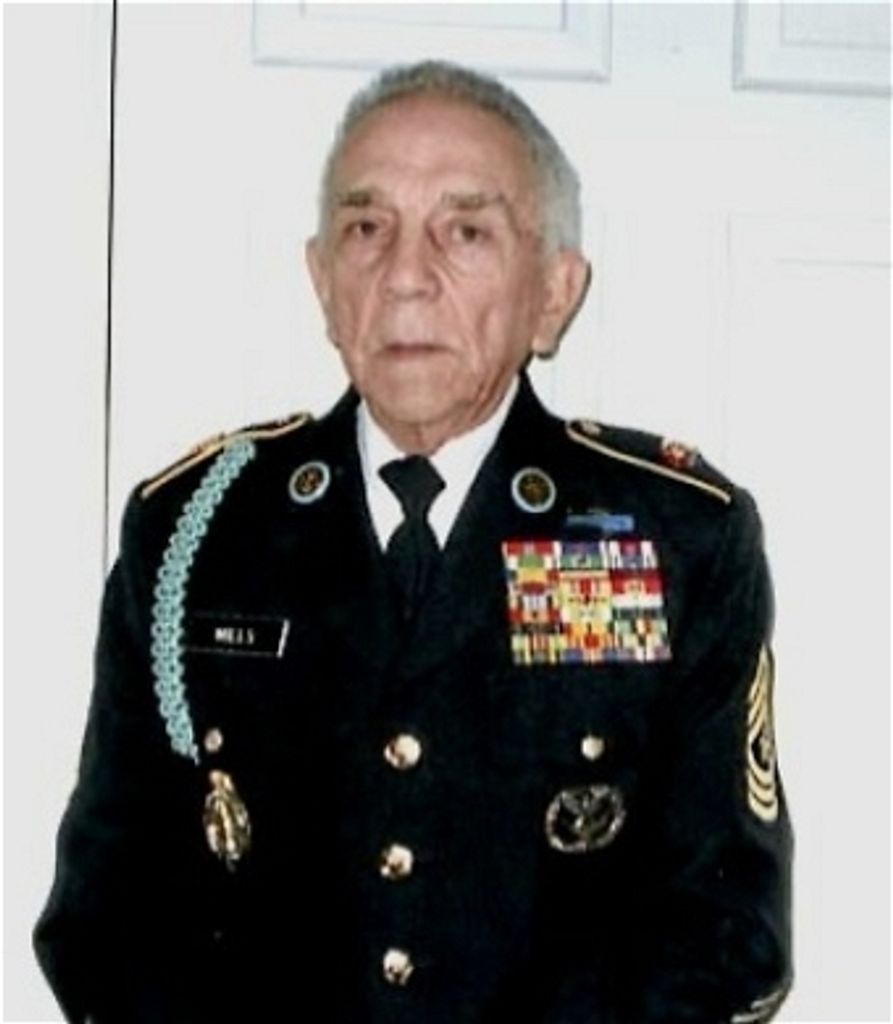 Charles Mills Profile Photo