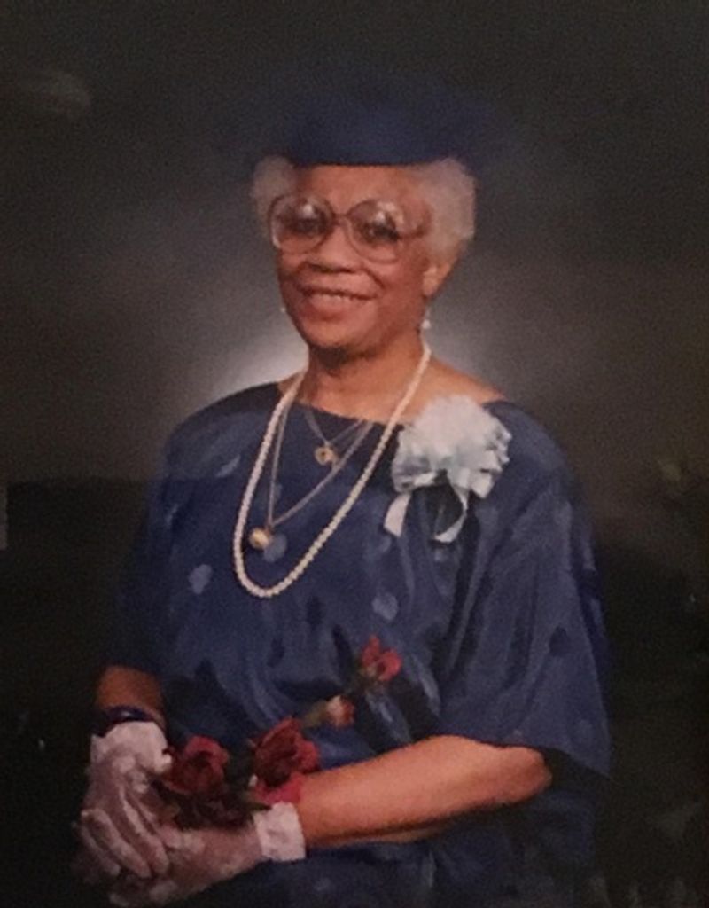 Helen Lillie Bell Edwards