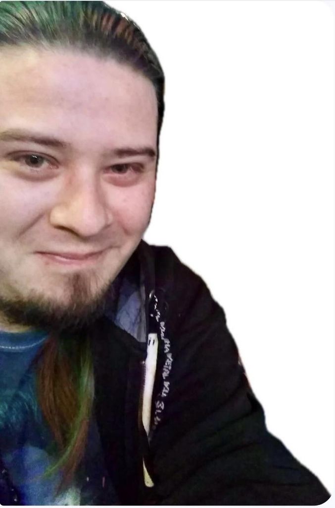 Richard Ryan Whitehead Profile Photo