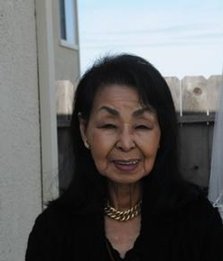 Nobuko Ussery
