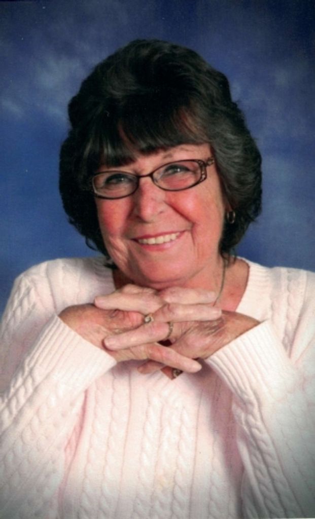 Peggy Lou Carlson Profile Photo