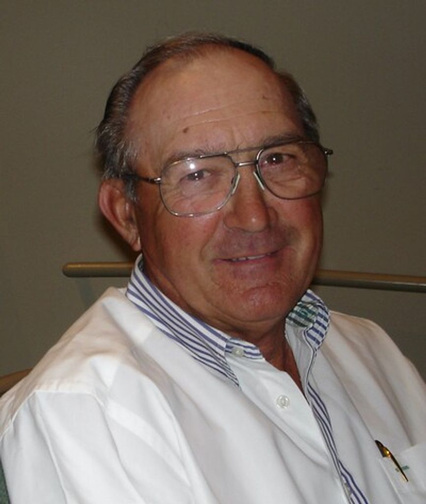 Leonard Abraham Troyer Profile Photo