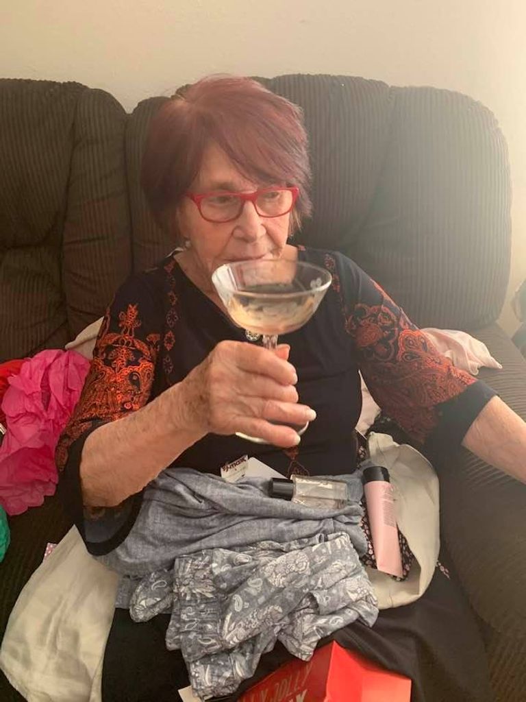 Alicia De Tarazona Profile Photo