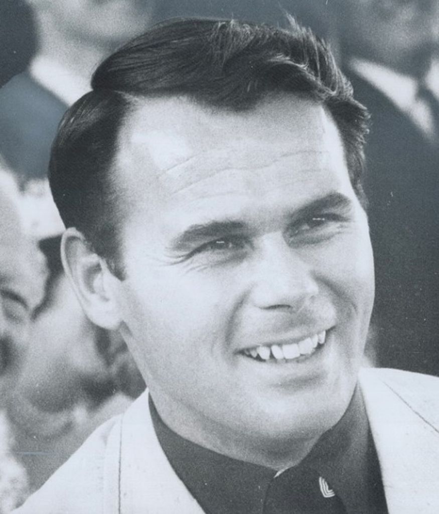 Claude Bennett