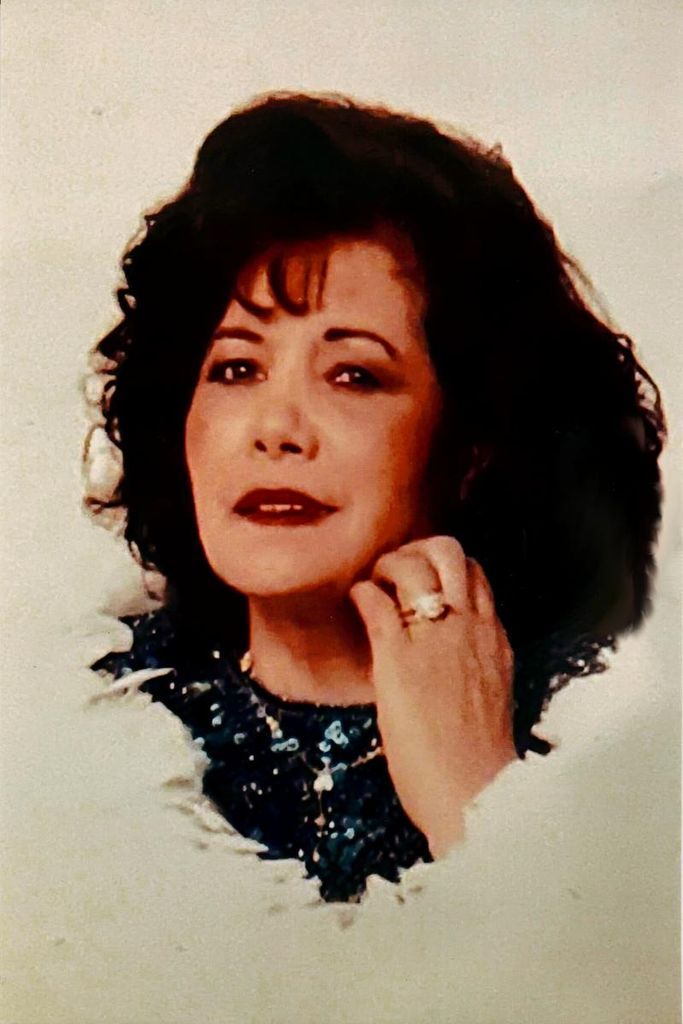Esther Cervantez Mendoza Profile Photo