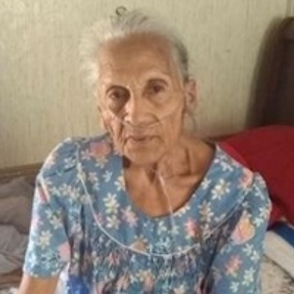 Lola Farias