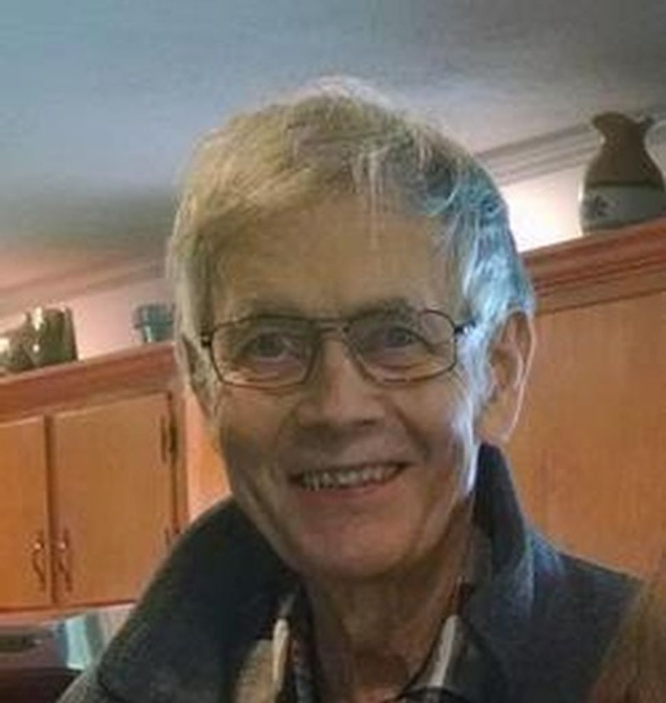Ray B. Tucker