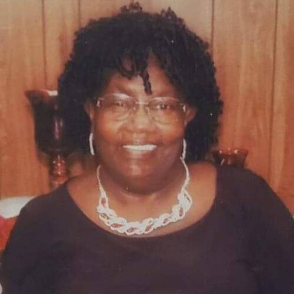 Rosie Marie Robertson Profile Photo