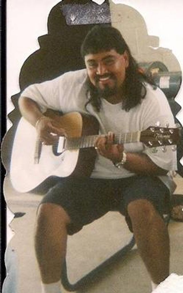 Moses D. Garza Profile Photo