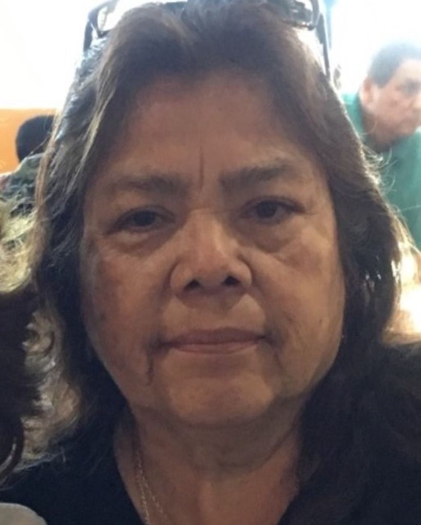 Aura Marina Martinez Profile Photo