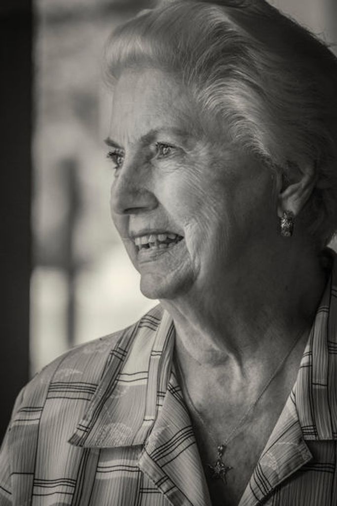 Charlotte Anne Dixon Profile Photo