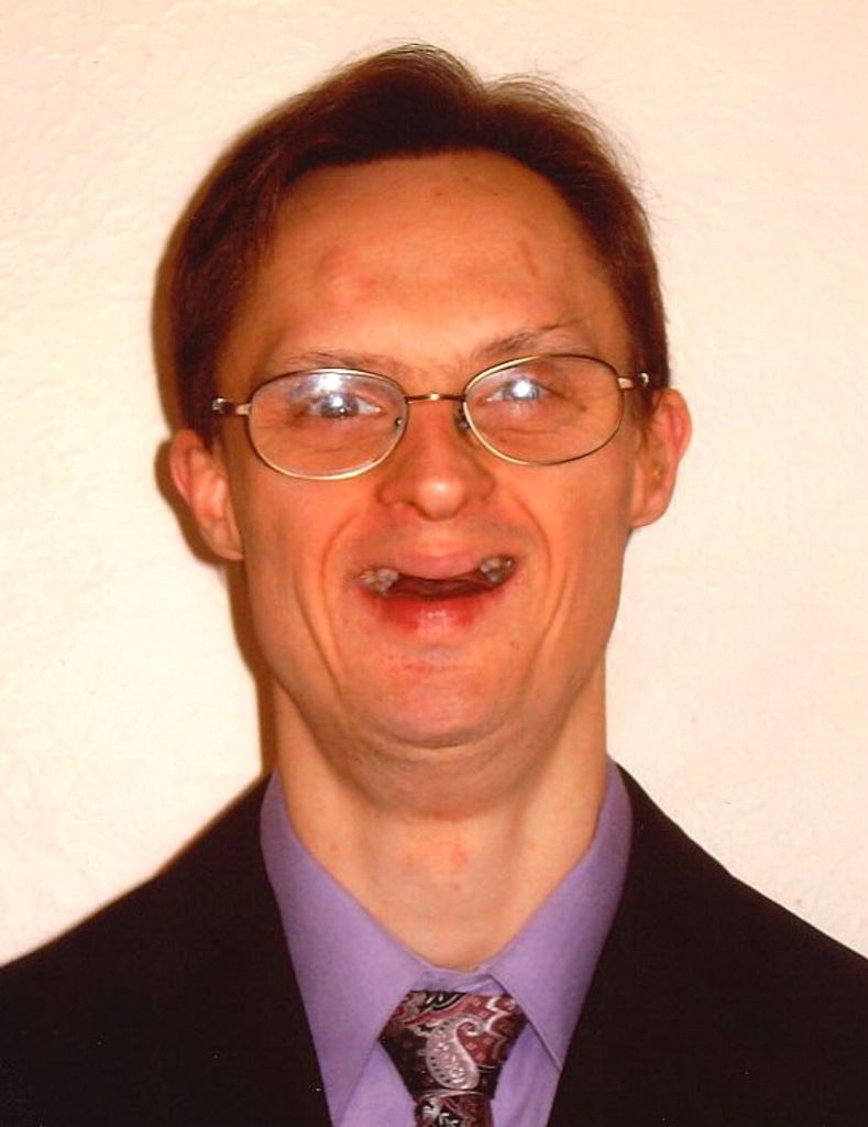 Richard Phillips Profile Photo