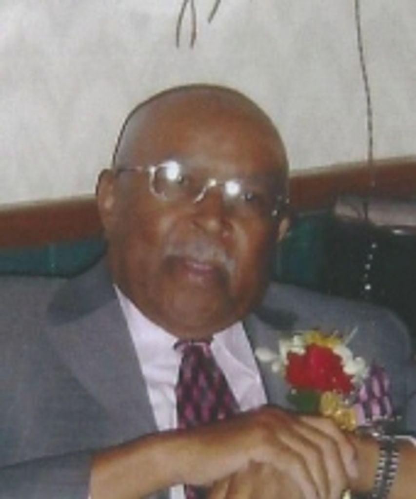 Lesley Wardell Holmes Profile Photo