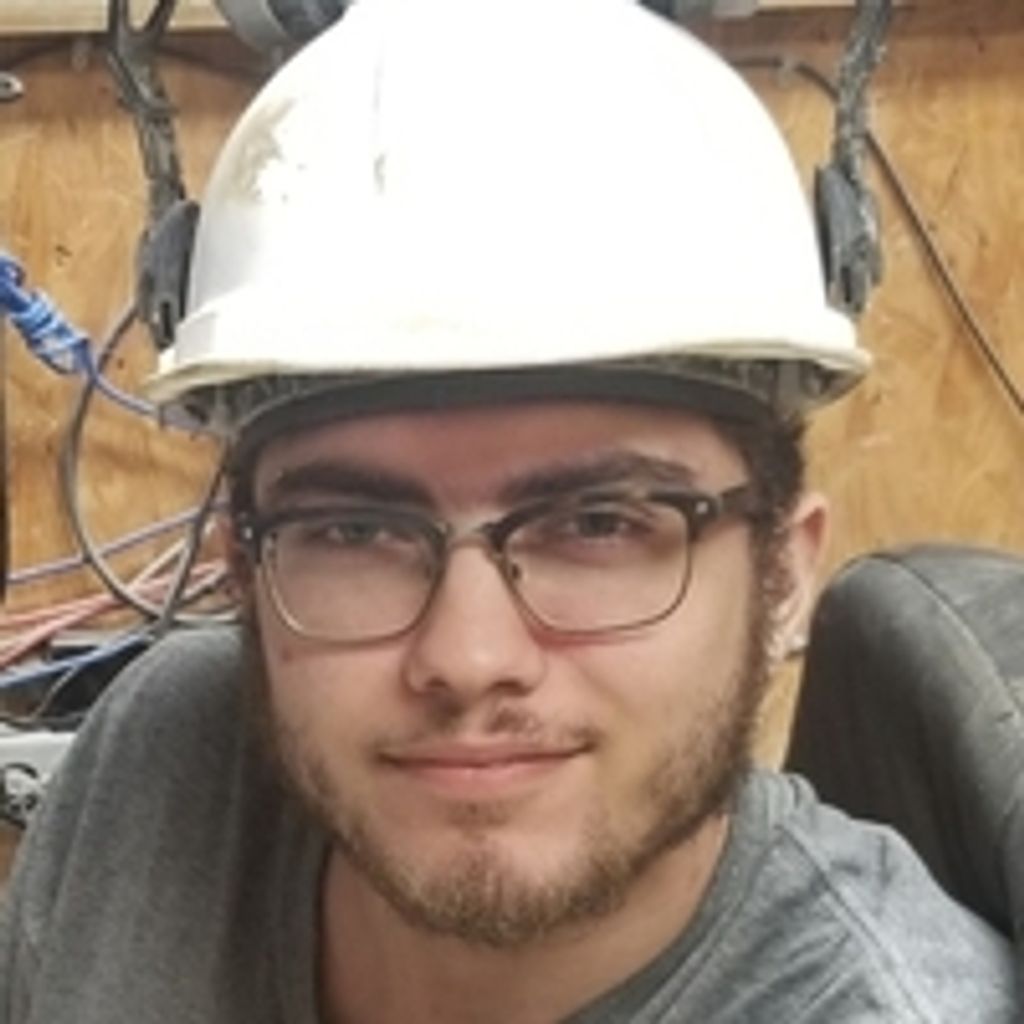 Eric Blake Averitt Profile Photo