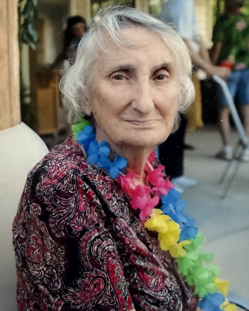 Noemie L. Millet Profile Photo