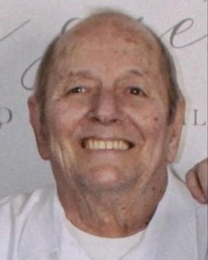 Bruce's obituary image