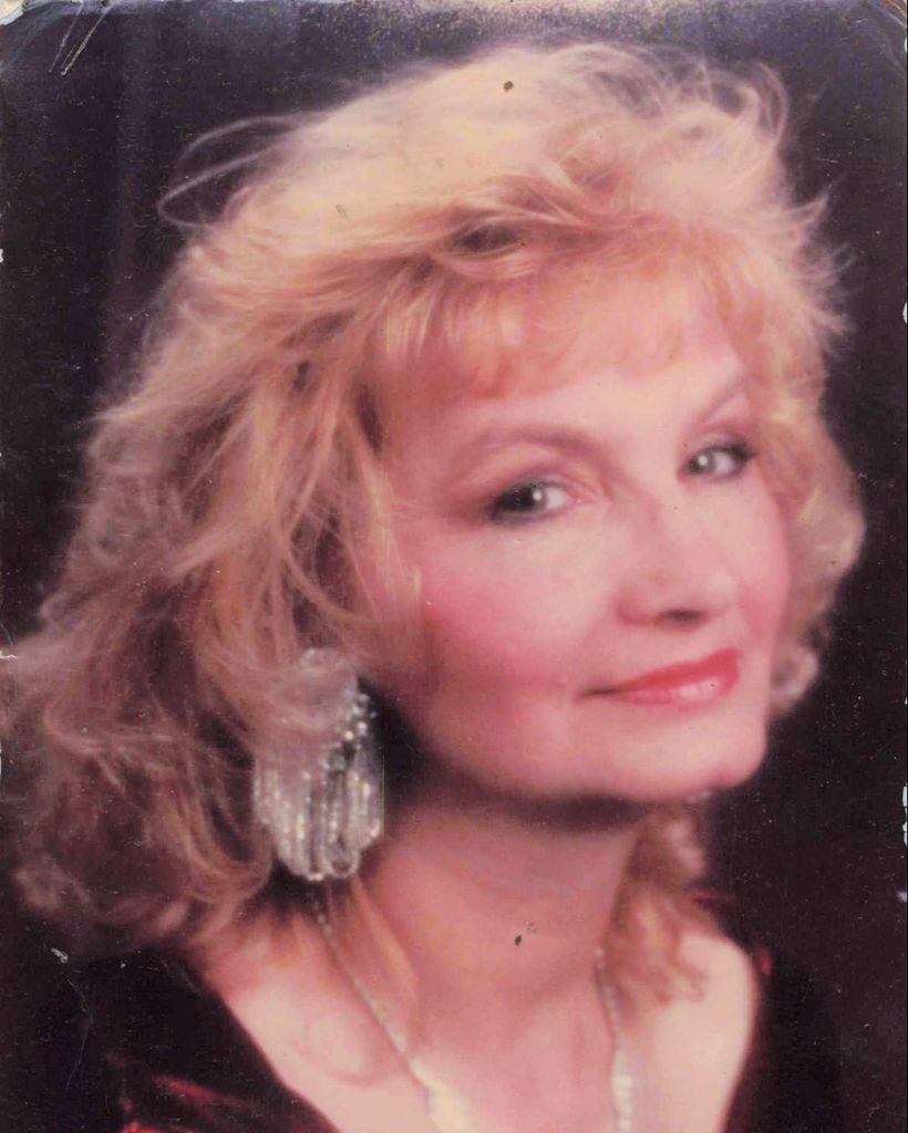 Joyce Darlene Lang