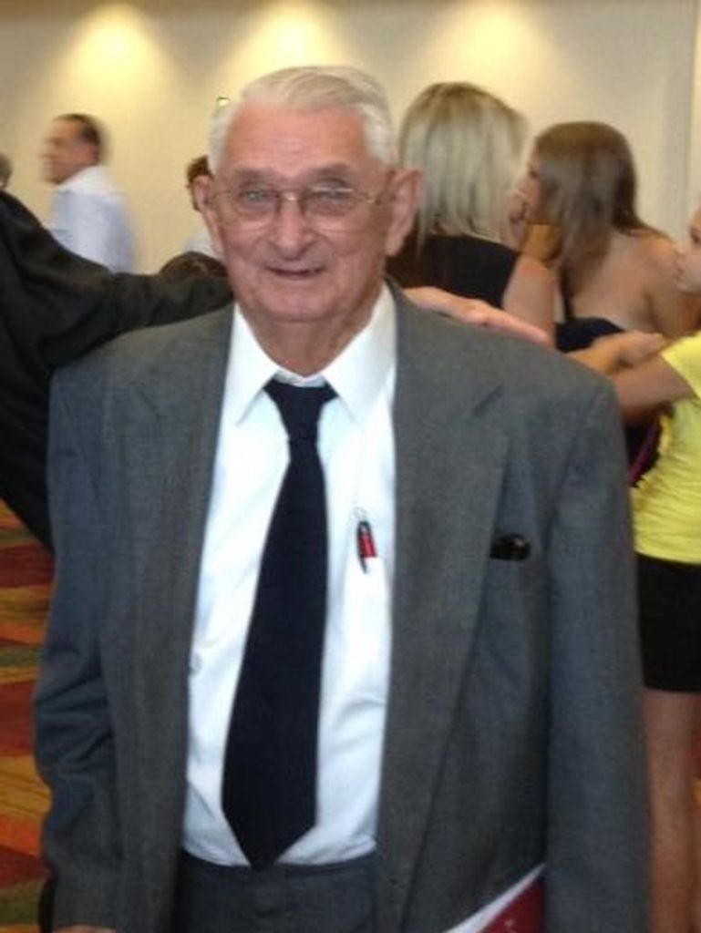 Dallas Lloyd Caplinger Profile Photo