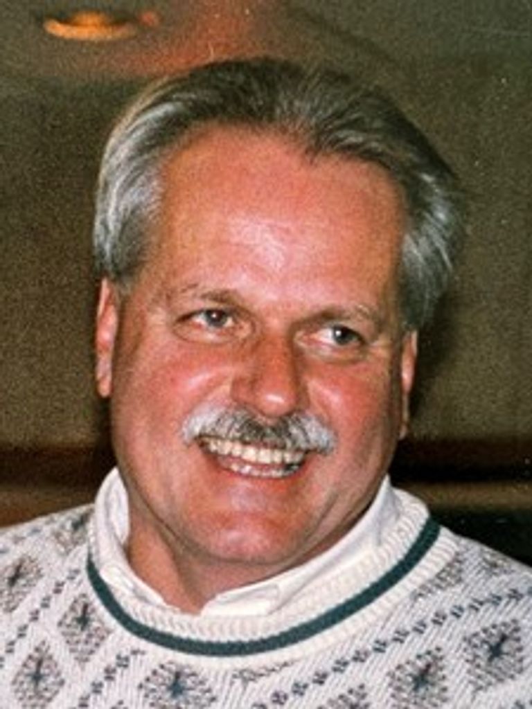 Robert P. Dennis