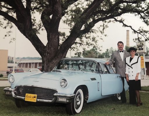 Judith "Judy" Elizabeth Kuehn photo gallery thumbnail 17 of 59
