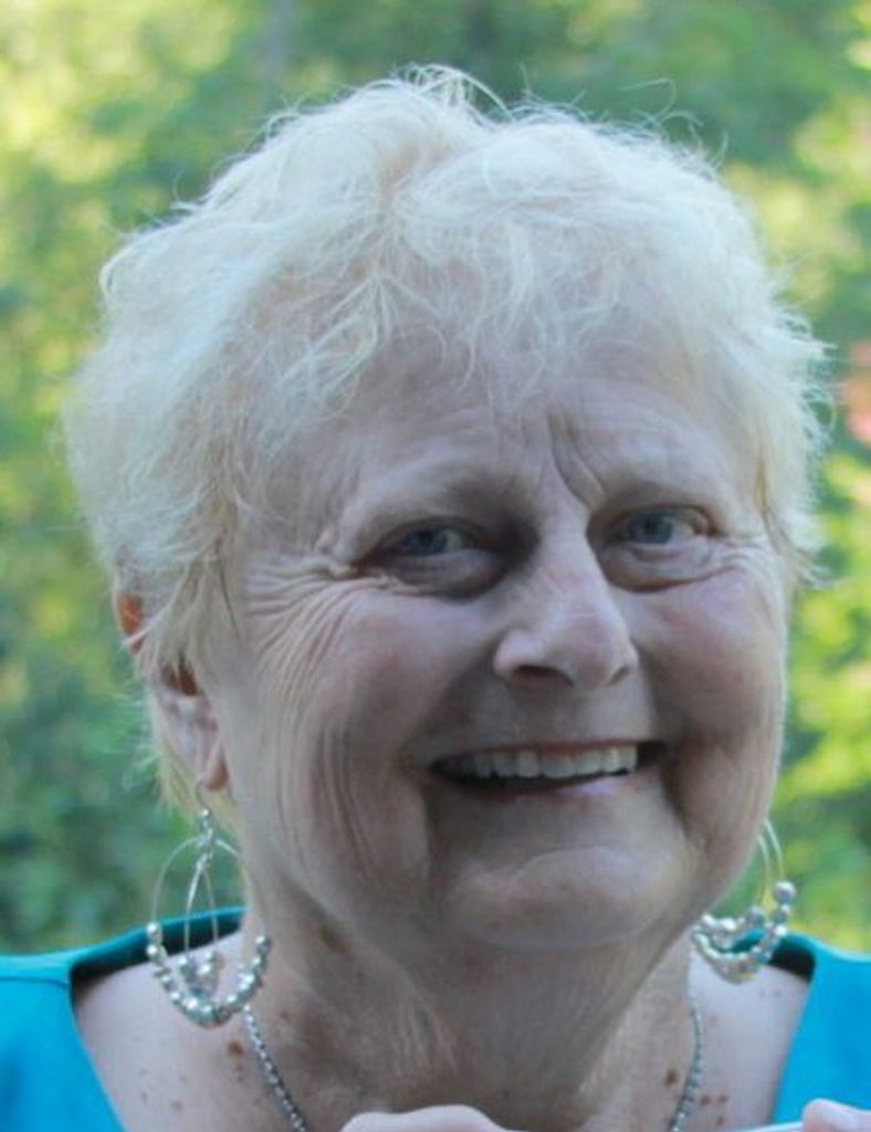 Gwen Hallman Profile Photo