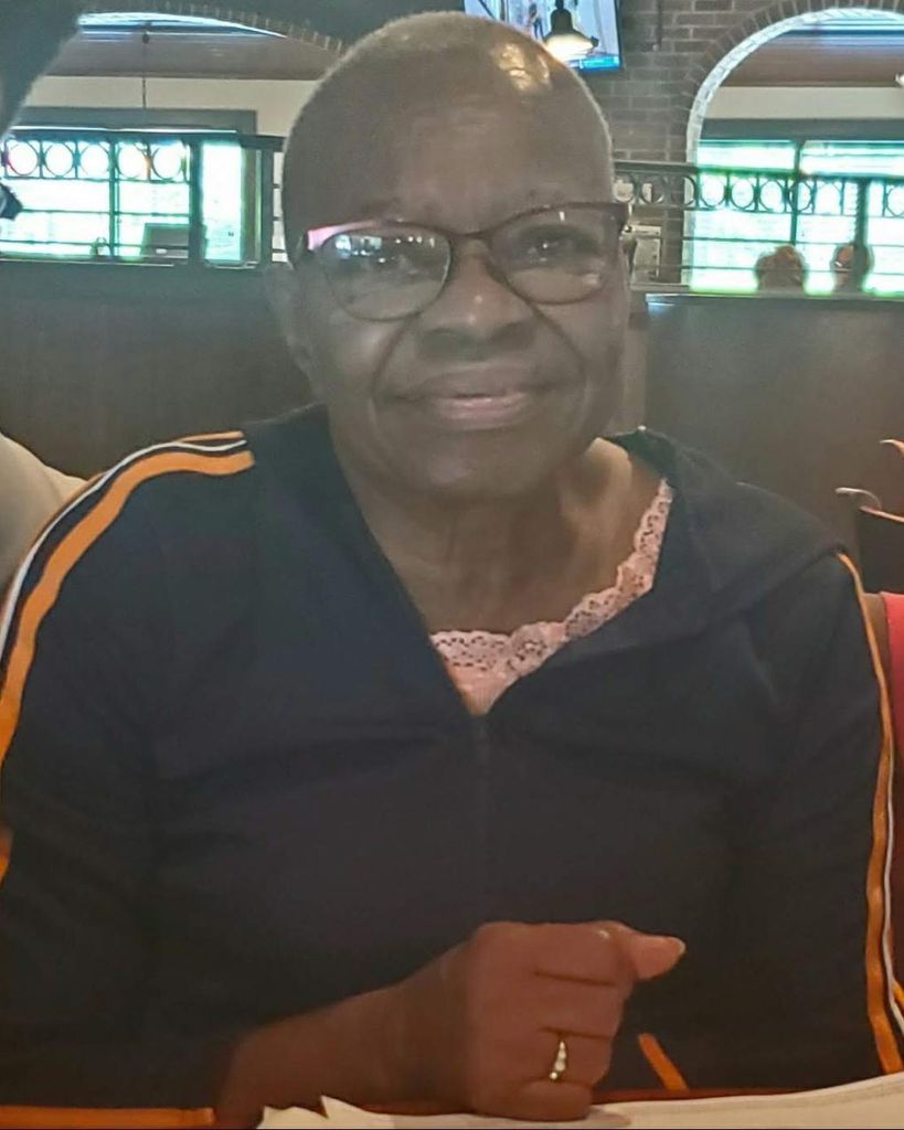Carolyn Little Profile Photo