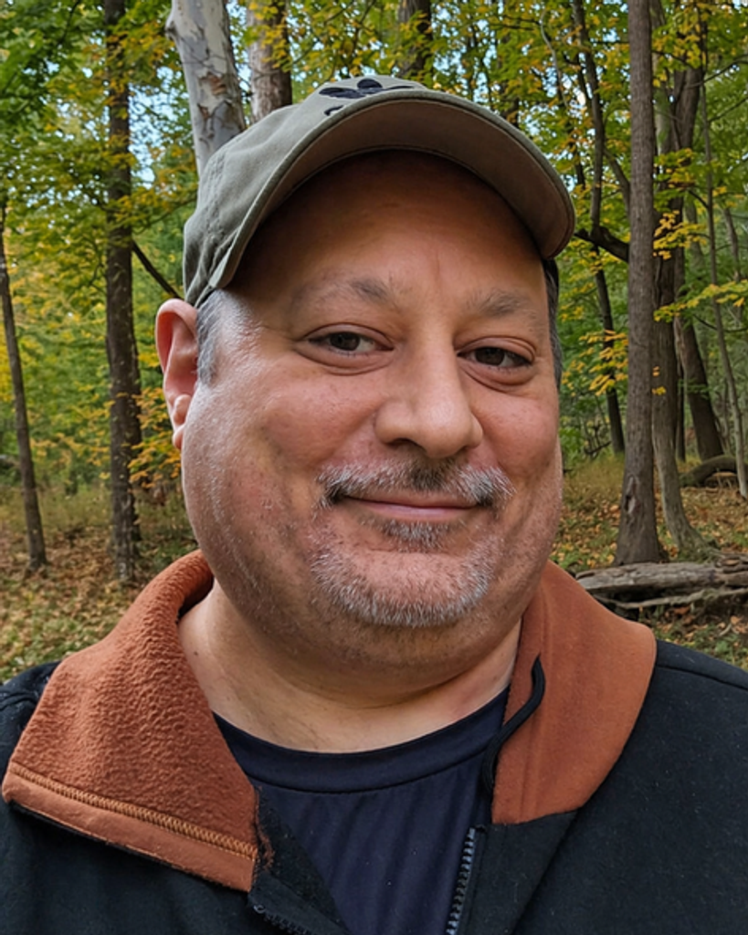 Ian Douglas MacKinnon II Profile Photo