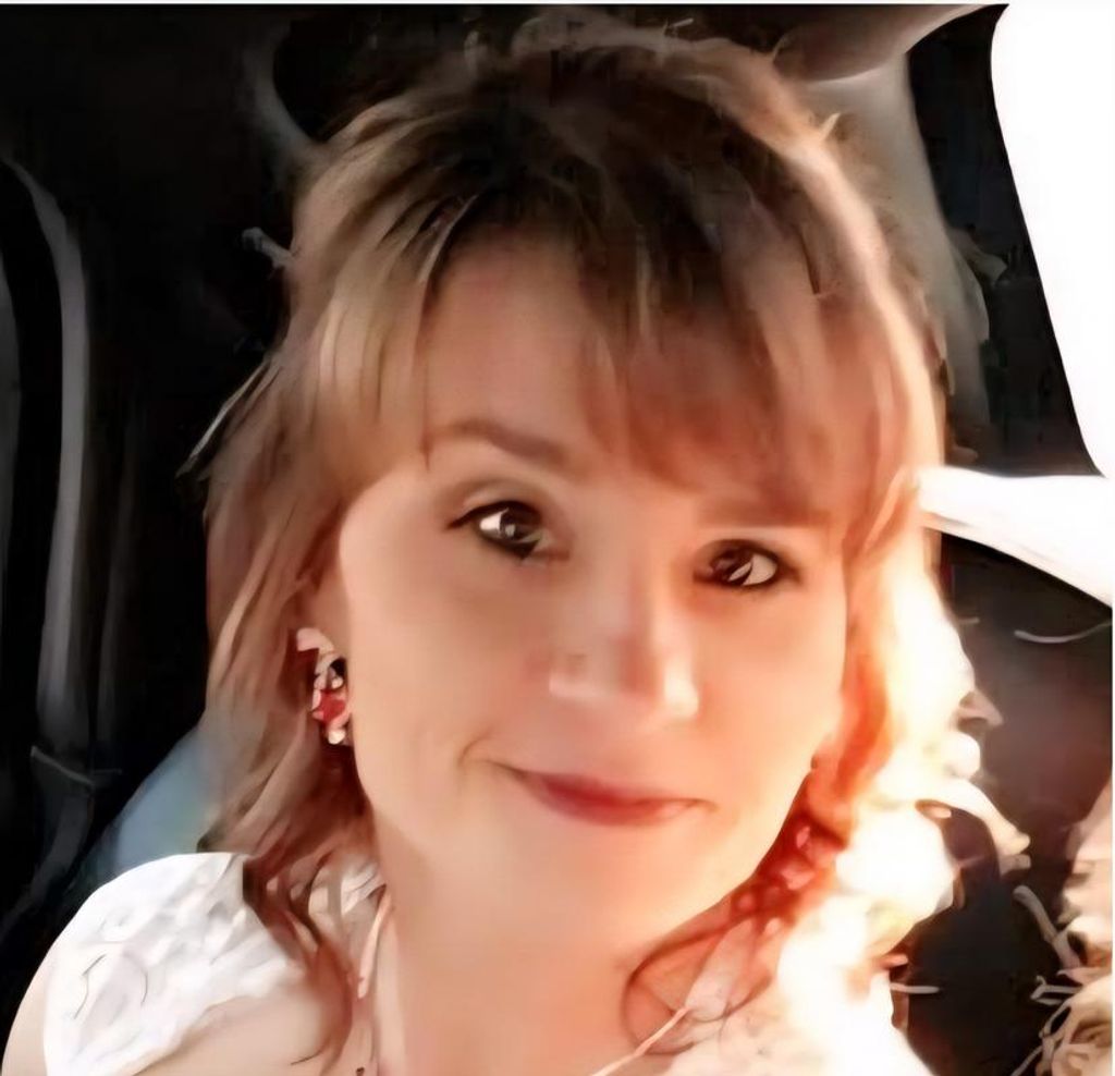 Trisha Lynn Hopkins Profile Photo