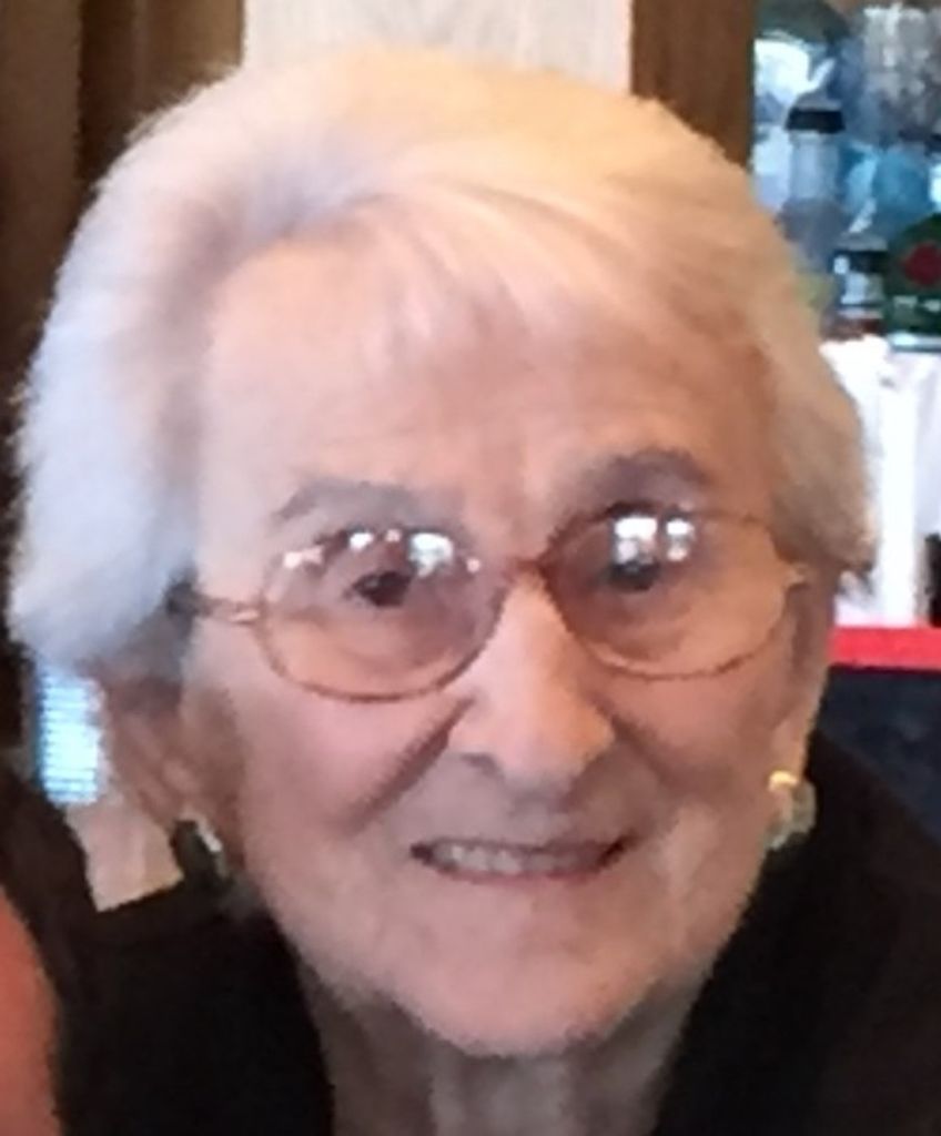 Eleanor J. (Dusi)  Richard