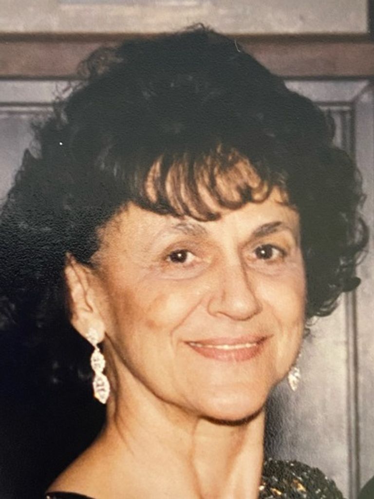 Angelica Belezos Profile Photo