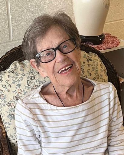 Suzanne R. Thordarson's obituary image