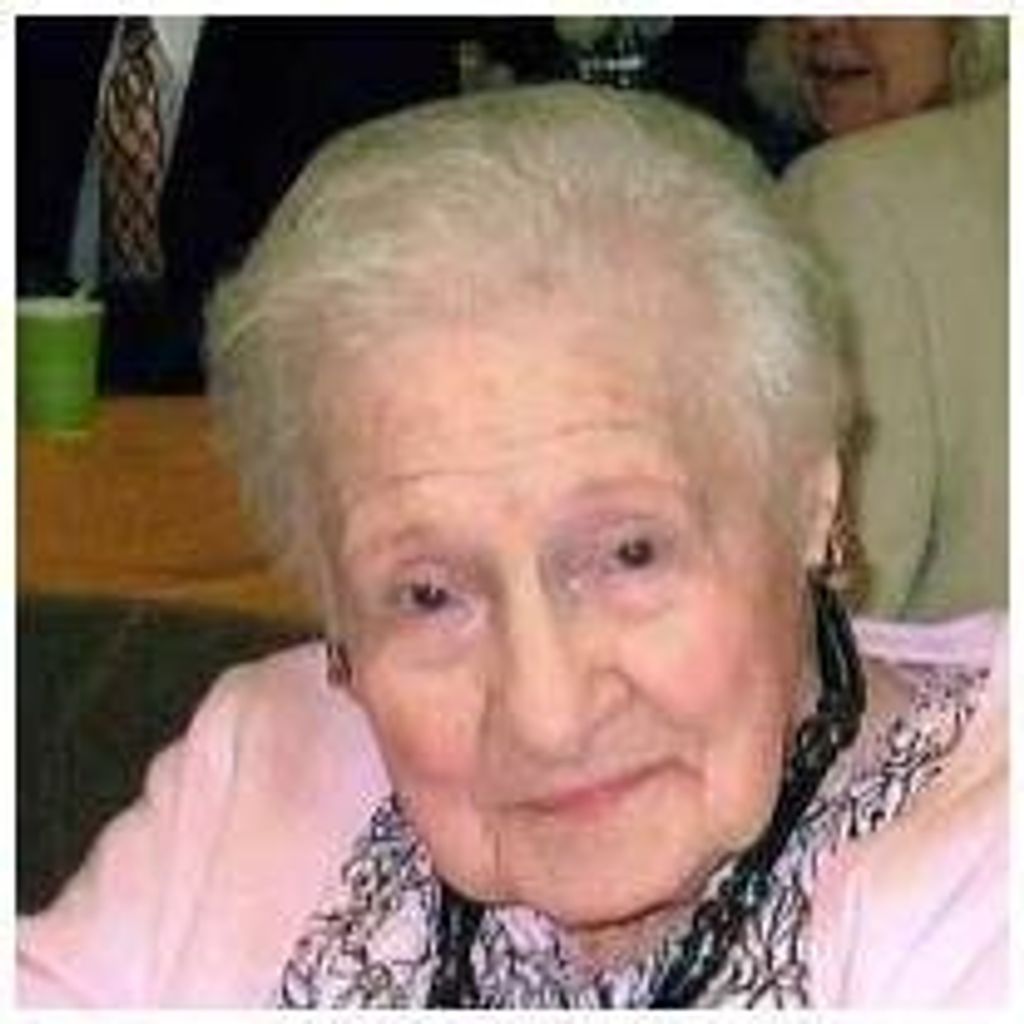 Helen Evelyn Dmytrow
