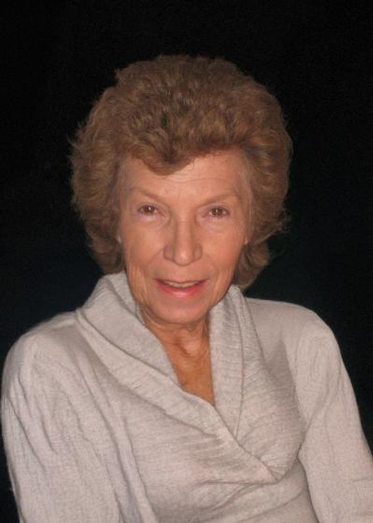 Justina Louise Hinds