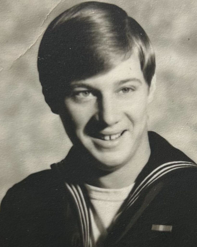 Dennis Lee Holliday