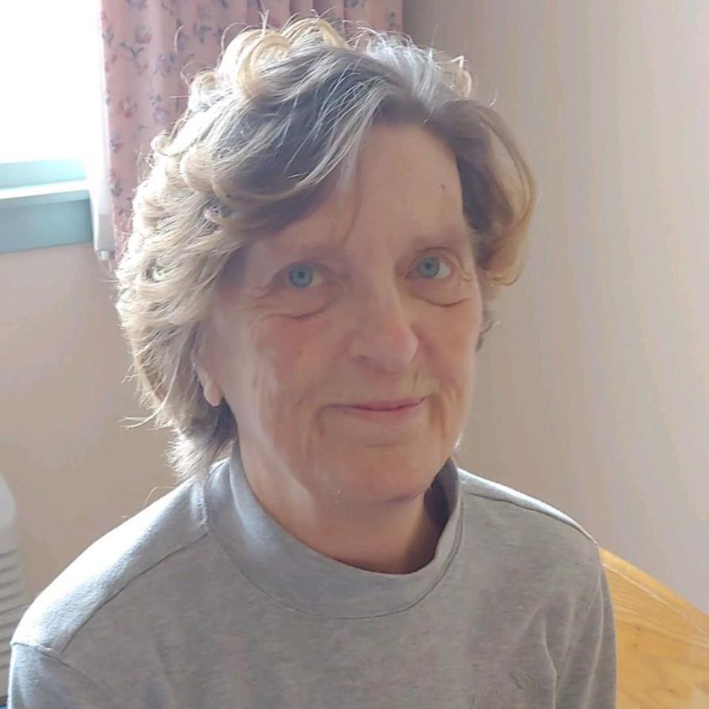 Janet  E. (Schemerhorn)  Wichert