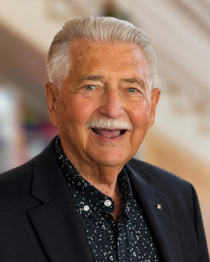 Hal Peterson's obituary image