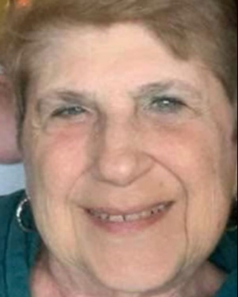 Laura Sikowitz Profile Photo