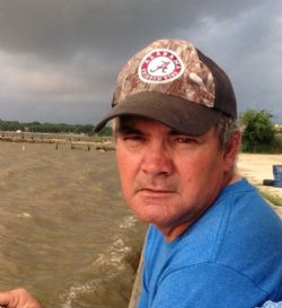 Russell Jones Profile Photo