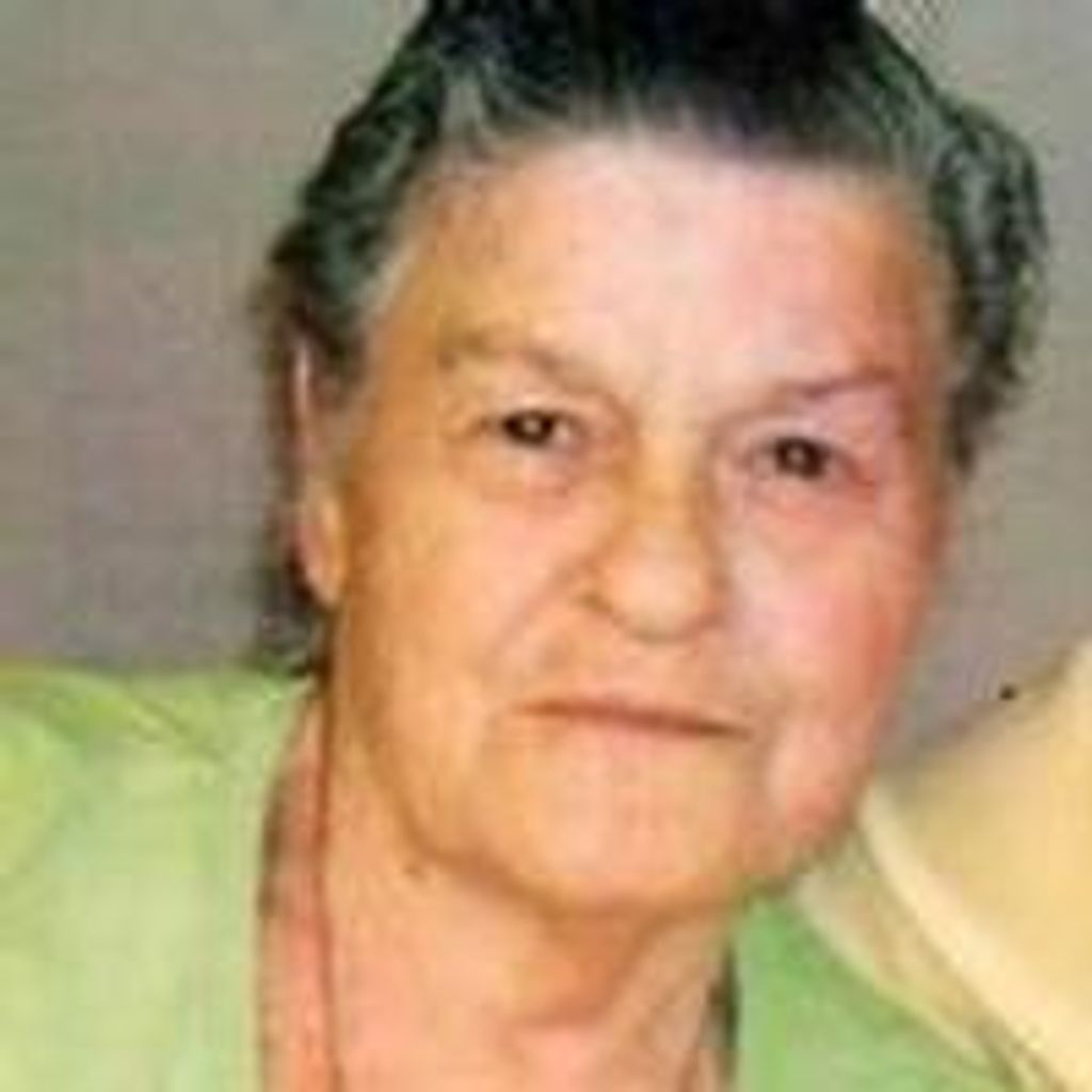 Lois M LeGrand