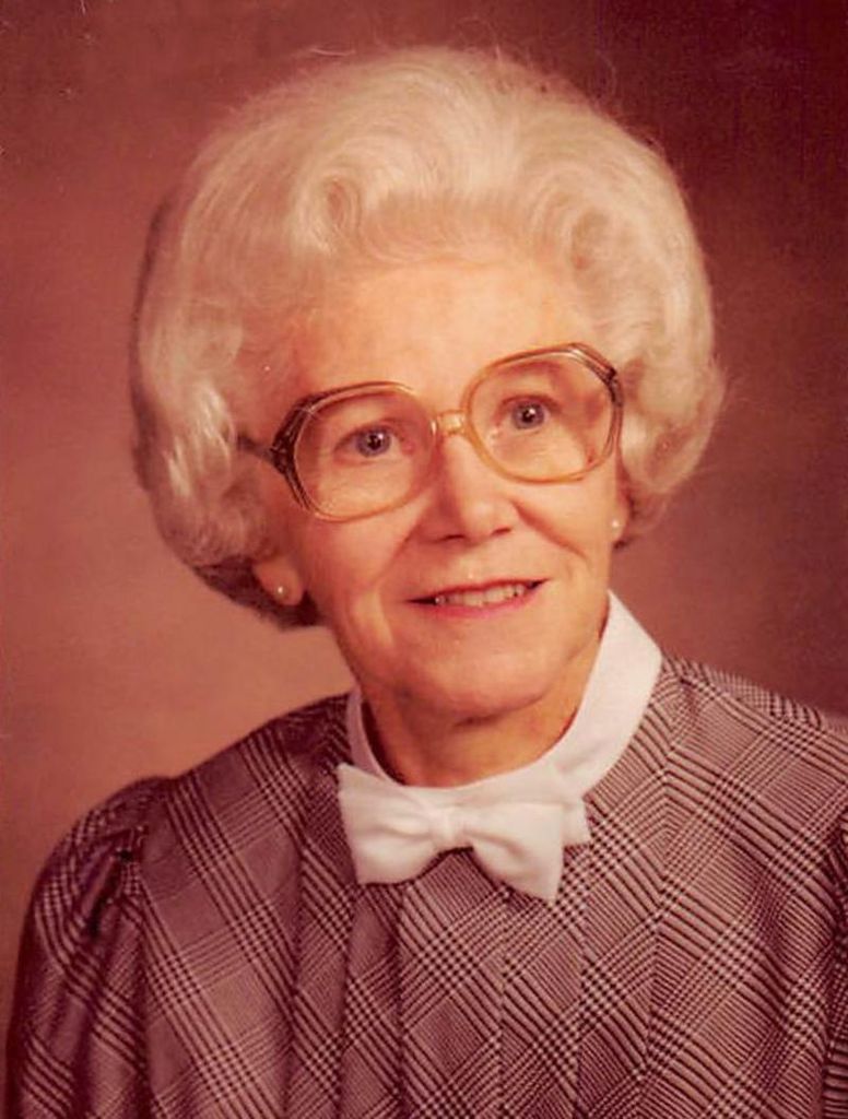 Mrs. Geraldine Burns-Maycumber Profile Photo