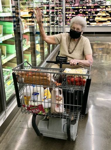 Betty Carroll photo gallery thumbnail 102 of 122