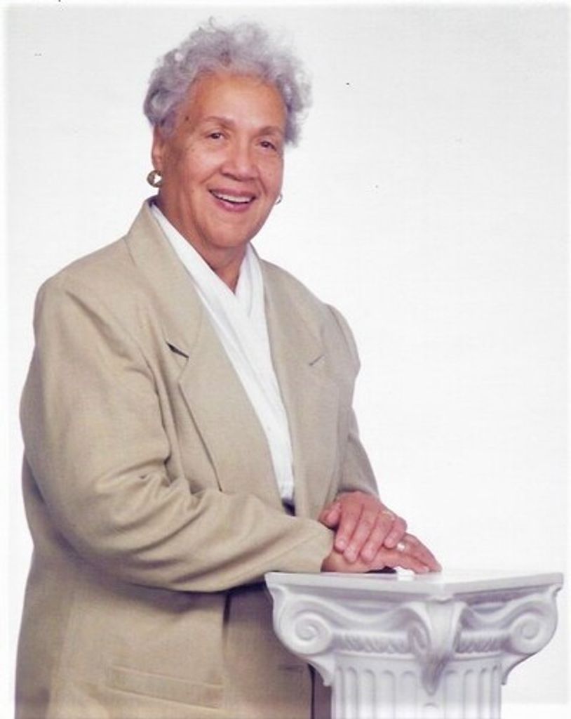 Lorraine E. Barker Profile Photo