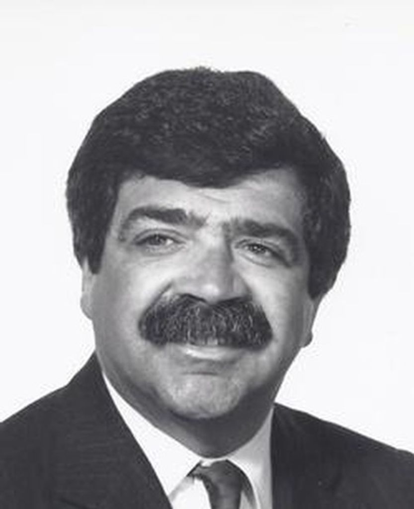 Robert L. Comis, Md Profile Photo