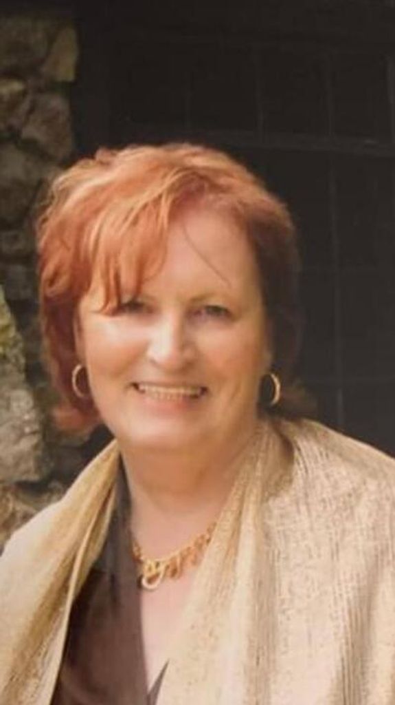 Elizabeth Fearon Profile Photo