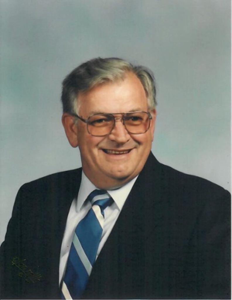 Victor G. Richter Profile Photo
