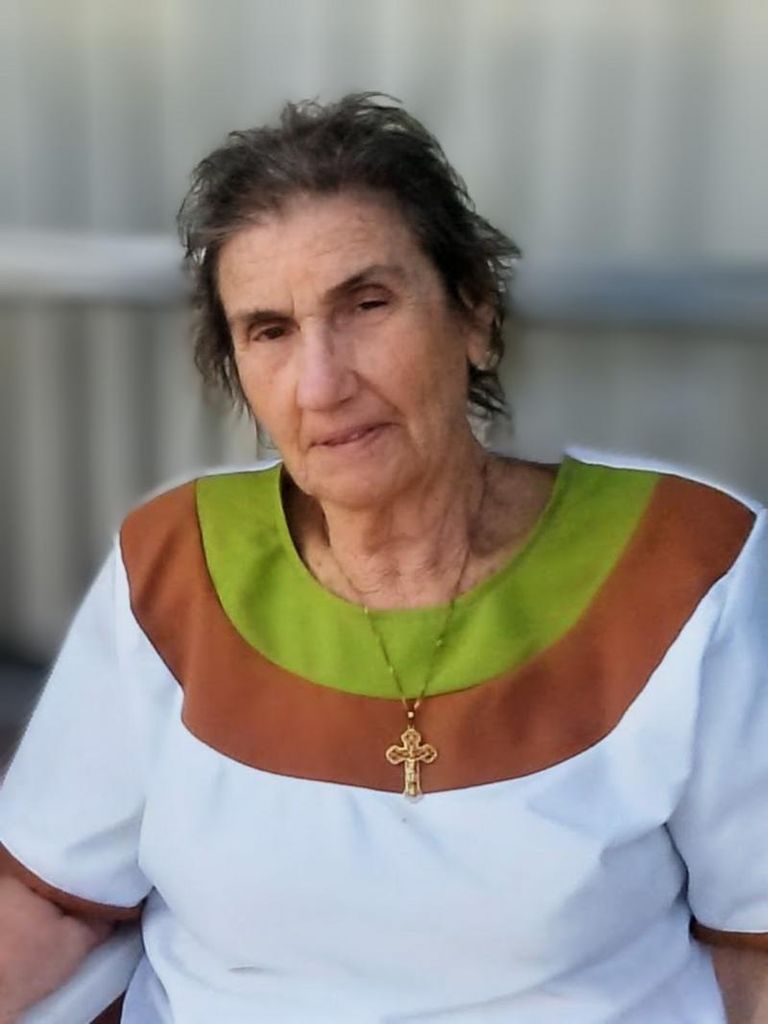 Olga Nelia Cruz Profile Photo